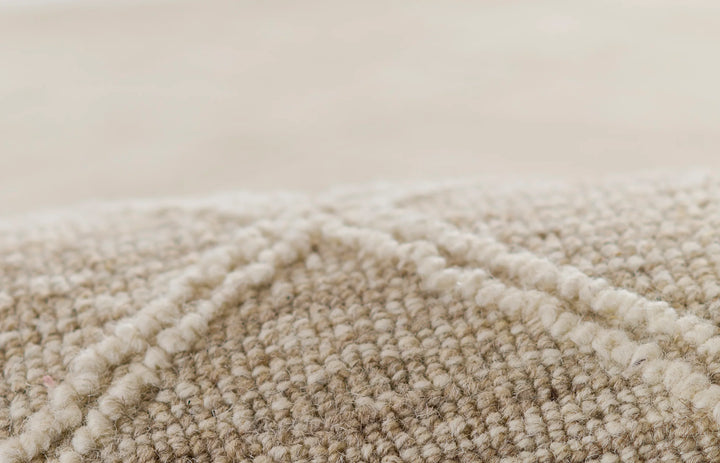 American Home Furniture Momeni Everett 5 Rug