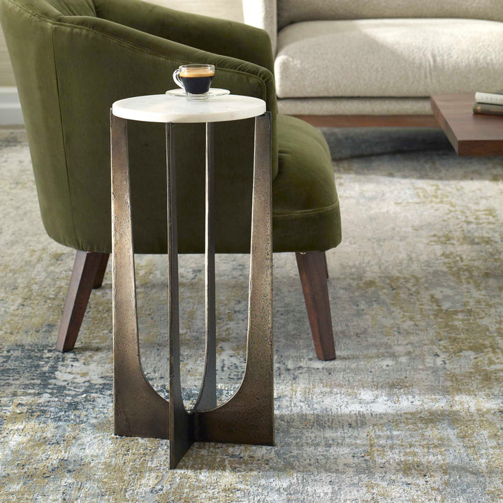 Luke Accent Table