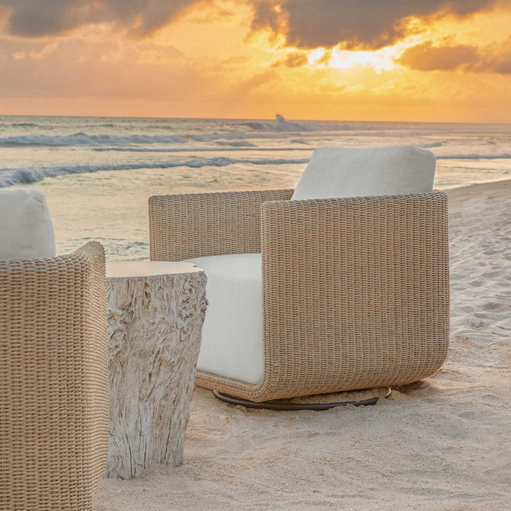 Santorini Outdoor Swivel Lounge Chair