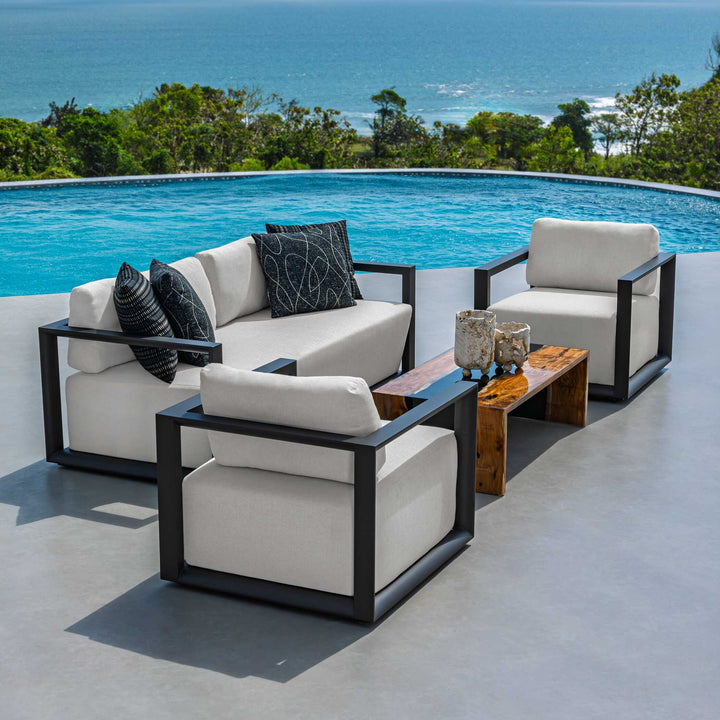 Remsen Outdoor Black/Oyster Sofa 