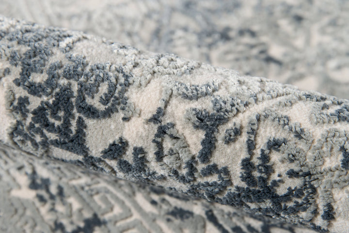 American Home Furniture Momeni Genevieve 3 Rug