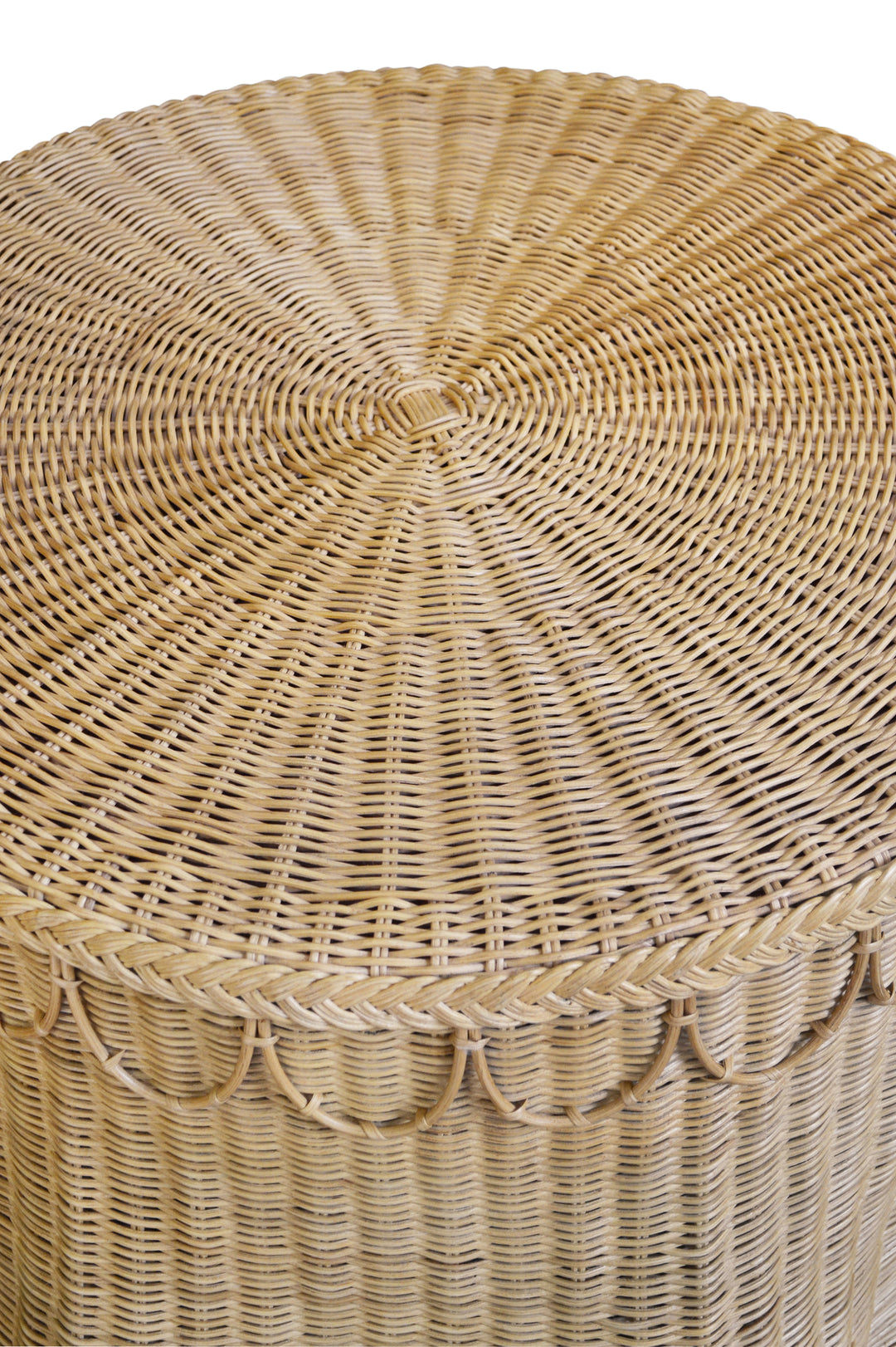 Round Coffee Table With Scalloped Detail In Natural Woven Rattan - GIADA