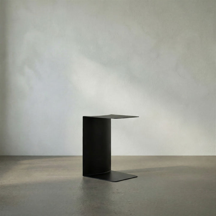 Noir - Mulligan Side Table - GTAB9029MTB
