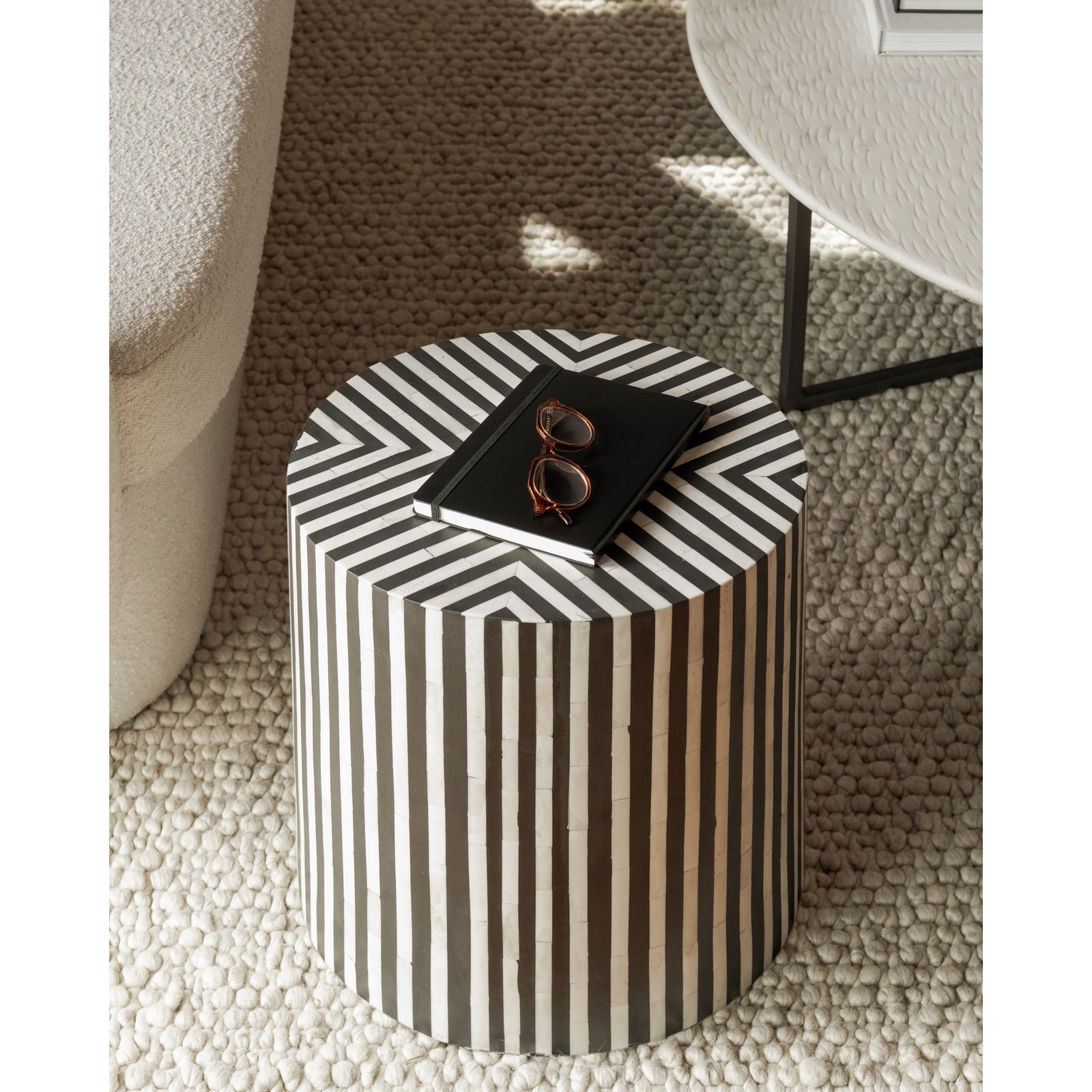 Moe's Home Collection - Chameau Side Table - GZ-1126-02 | American Home Furniture