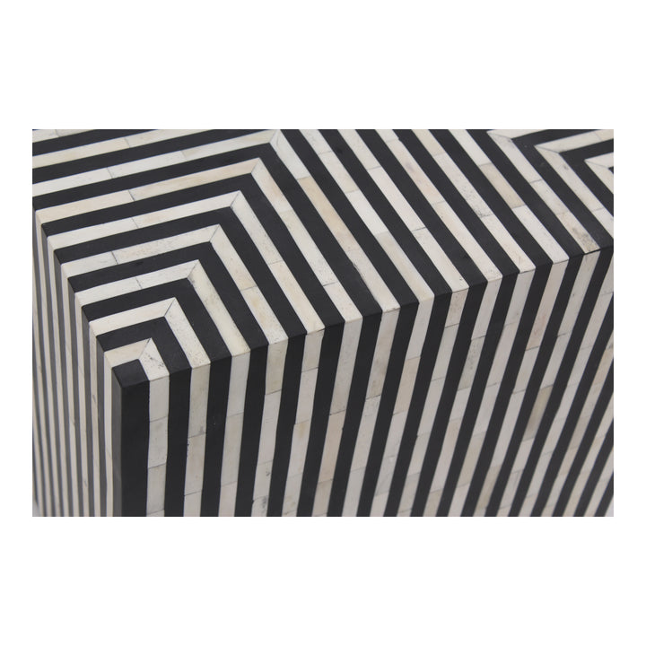 Moe's Home Collection - Terning Side Table - GZ-1149-37 | American Home Furniture