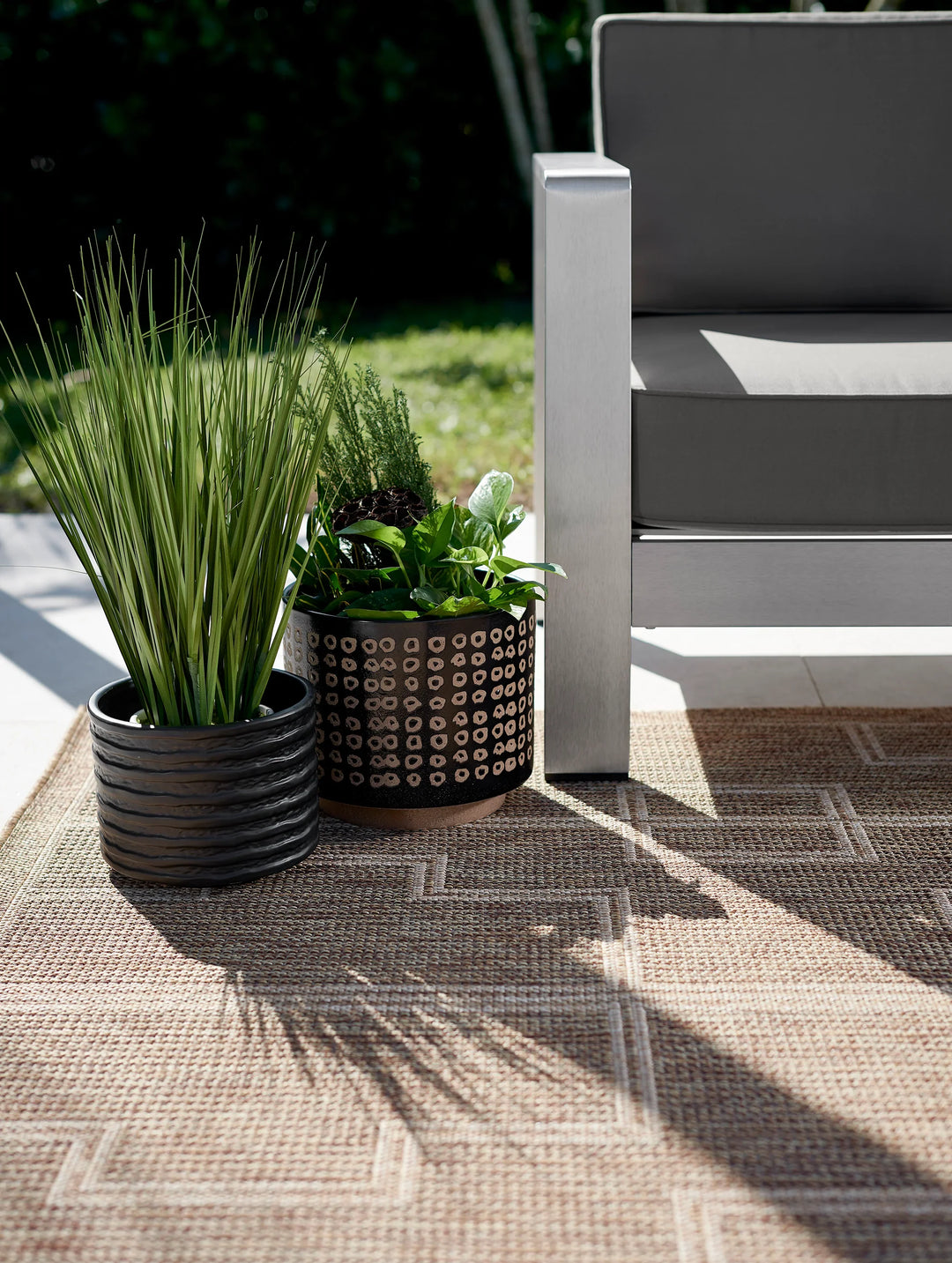 American Home Furniture Momeni Hampton 1 Rug