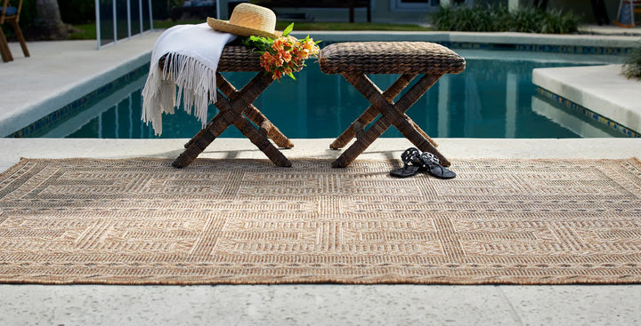 American Home Furniture Momeni Hampton 2 Rug