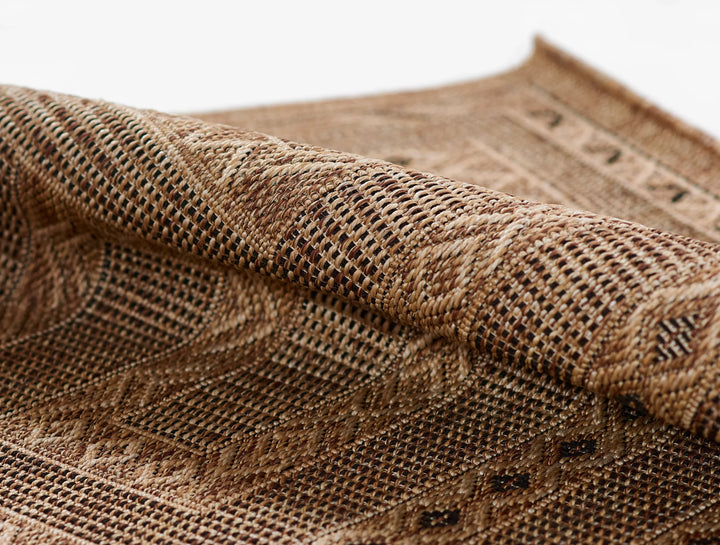 American Home Furniture Momeni Hampton 2 Rug