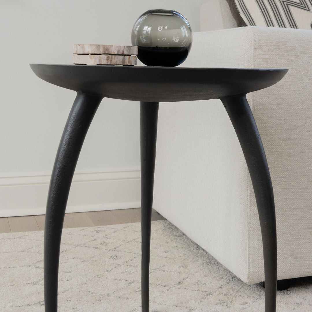 Keel End Table