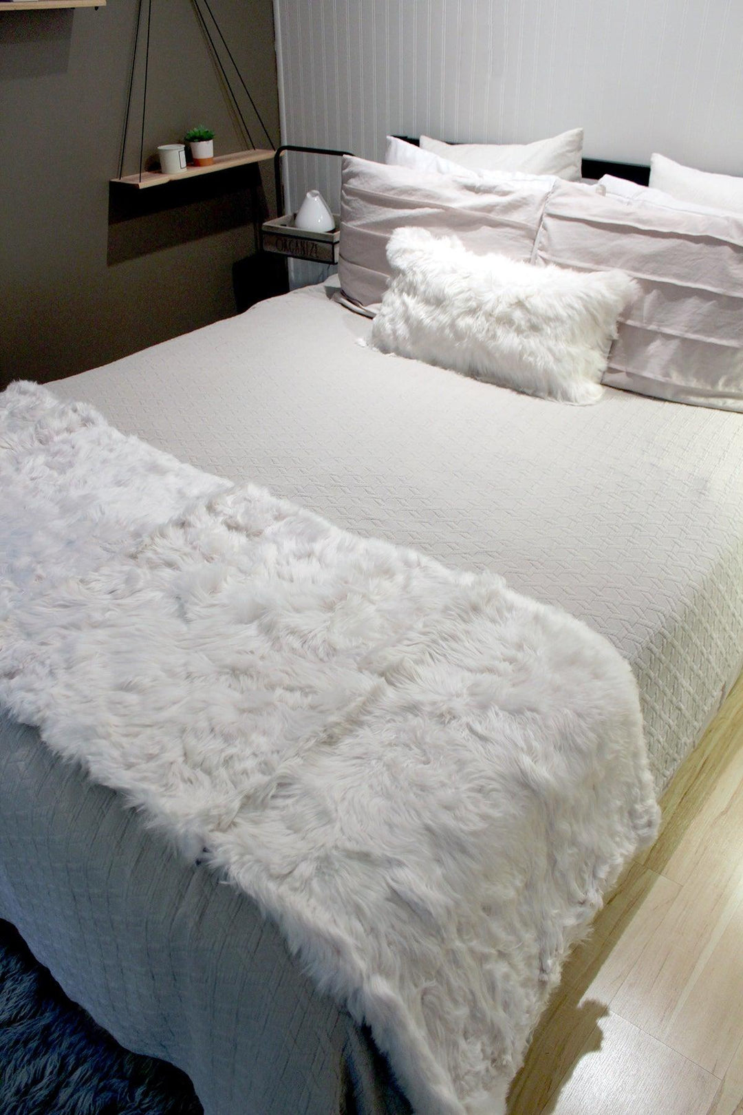 Alpaca Bed Scarf - AmericanHomeFurniture