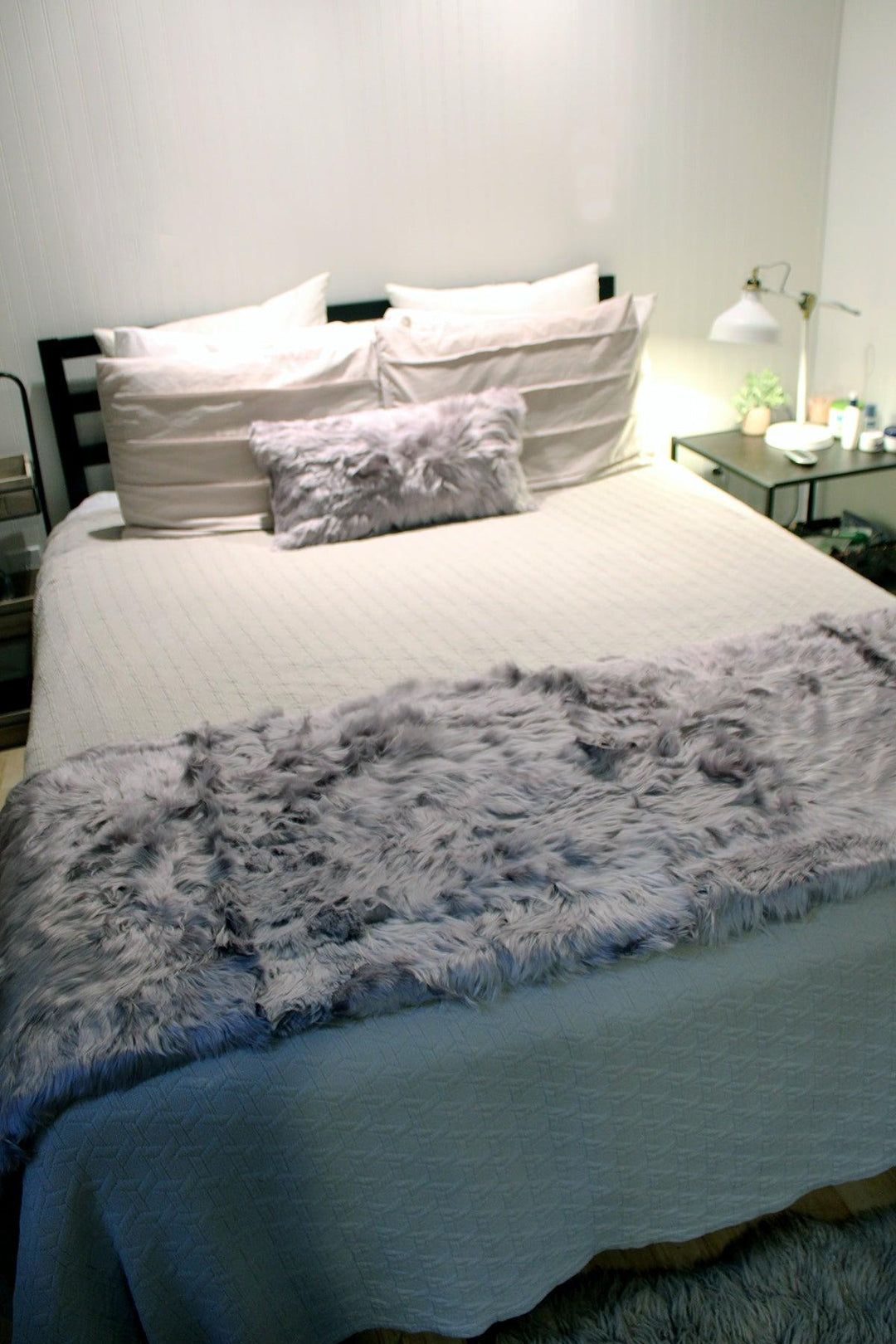 Alpaca Bed Scarf - AmericanHomeFurniture
