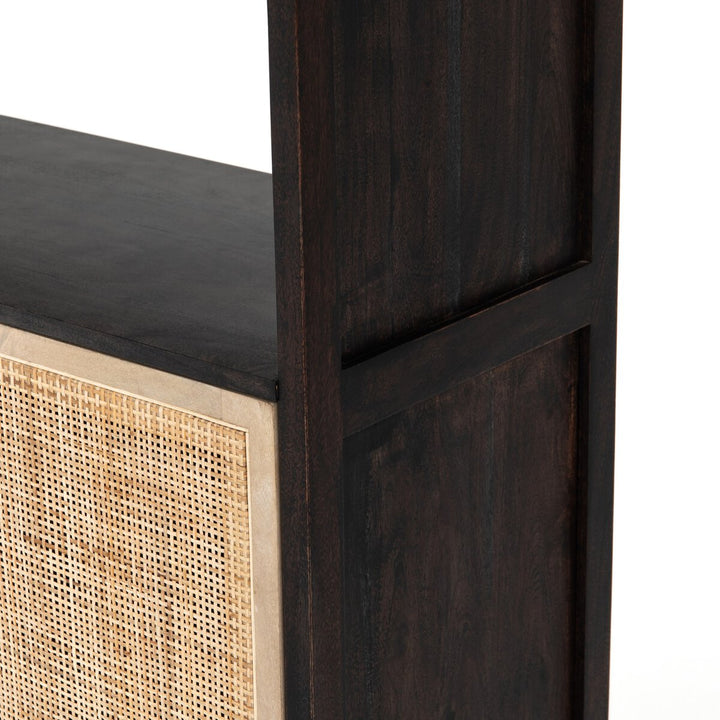 Caprice Bookshelf - Detail 4