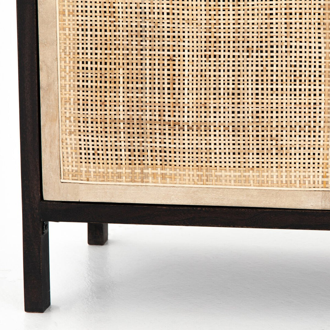 Caprice Bookshelf - Detail 8