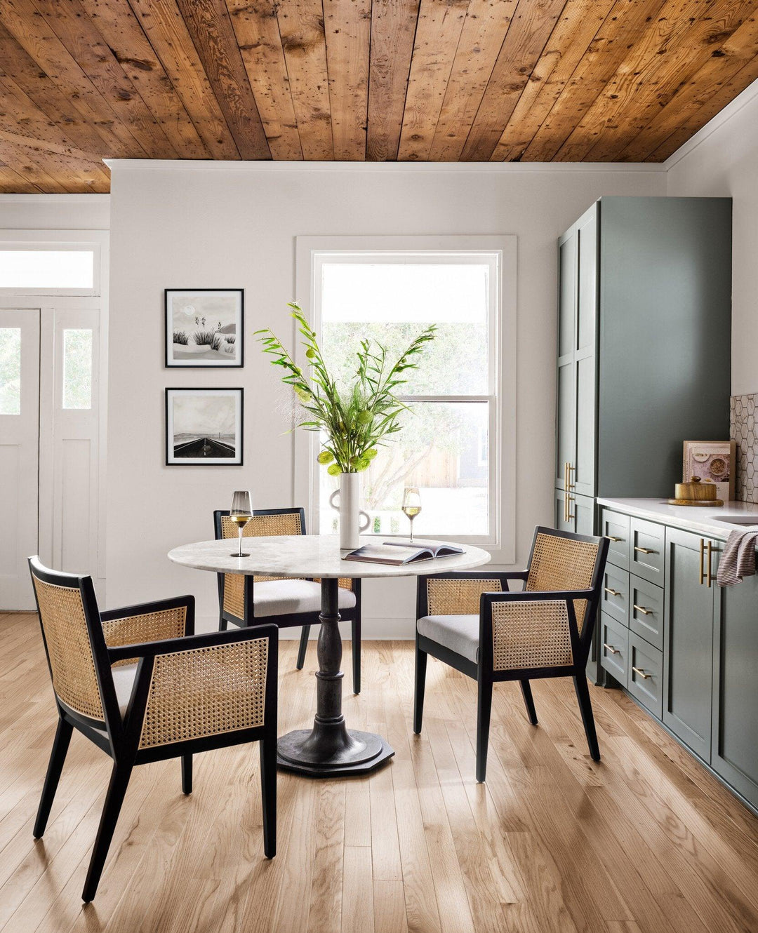 Lucy Round Dining Table - AmericanHomeFurniture