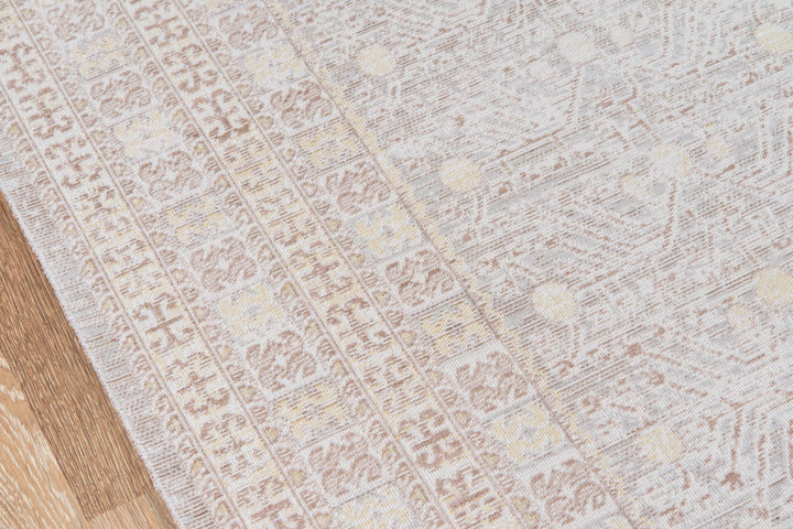 American Home Furniture Momeni Isabella 2 Rug