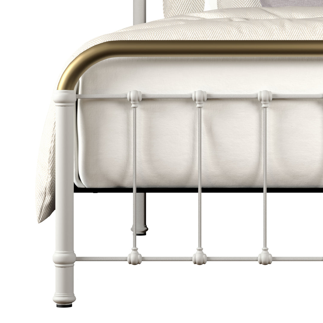 Queen / Misty White Finish w/ Milky Gold Accent