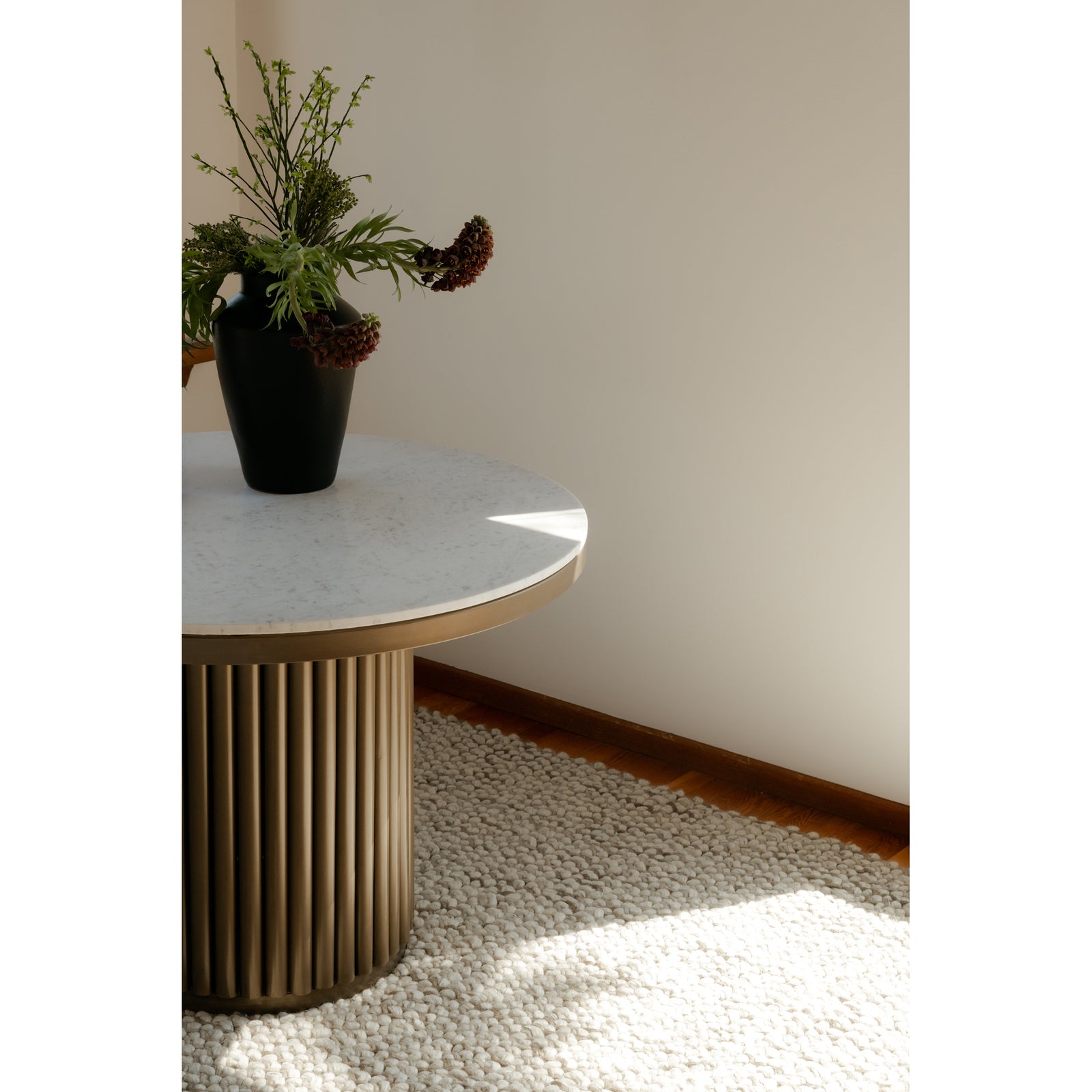 Moe's Home Collection - Tower Dining Table White Marble - JD-1034-51-0 | American Home Furniture