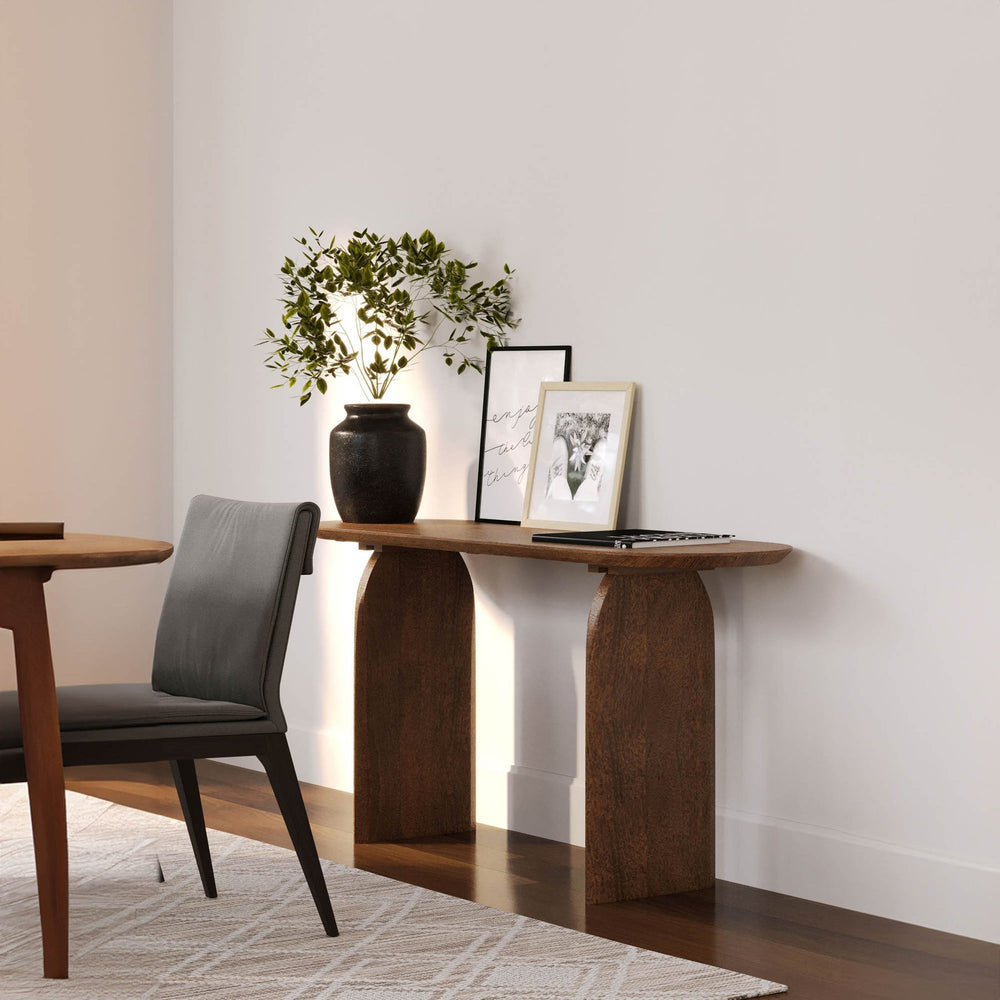 American Home Furniture | LH Home - Domingo Console