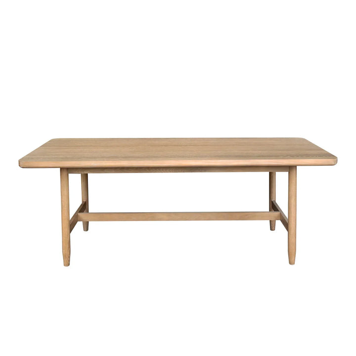 Kamelia Dining Table