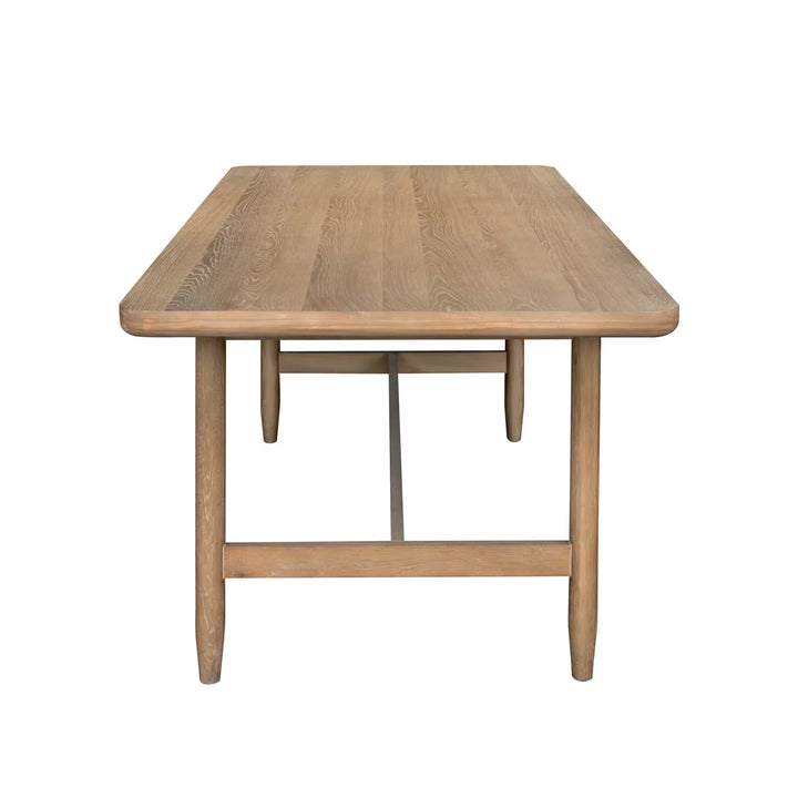 Kamelia Dining Table