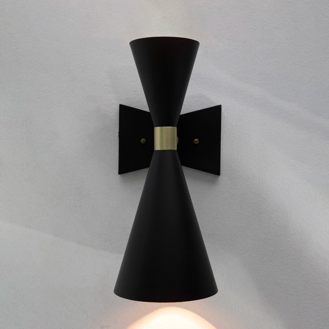 Ariel Sconce, Black Steel