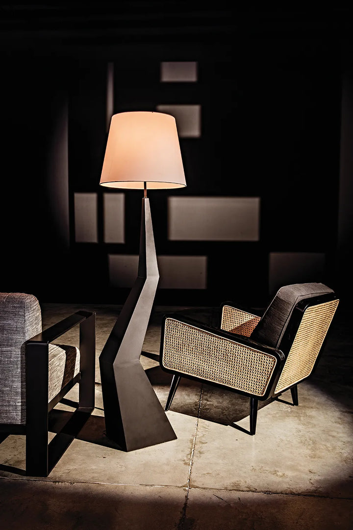 American Home Furniture | Noir - Rhombus Floor Lamp with Shade, Black Metal