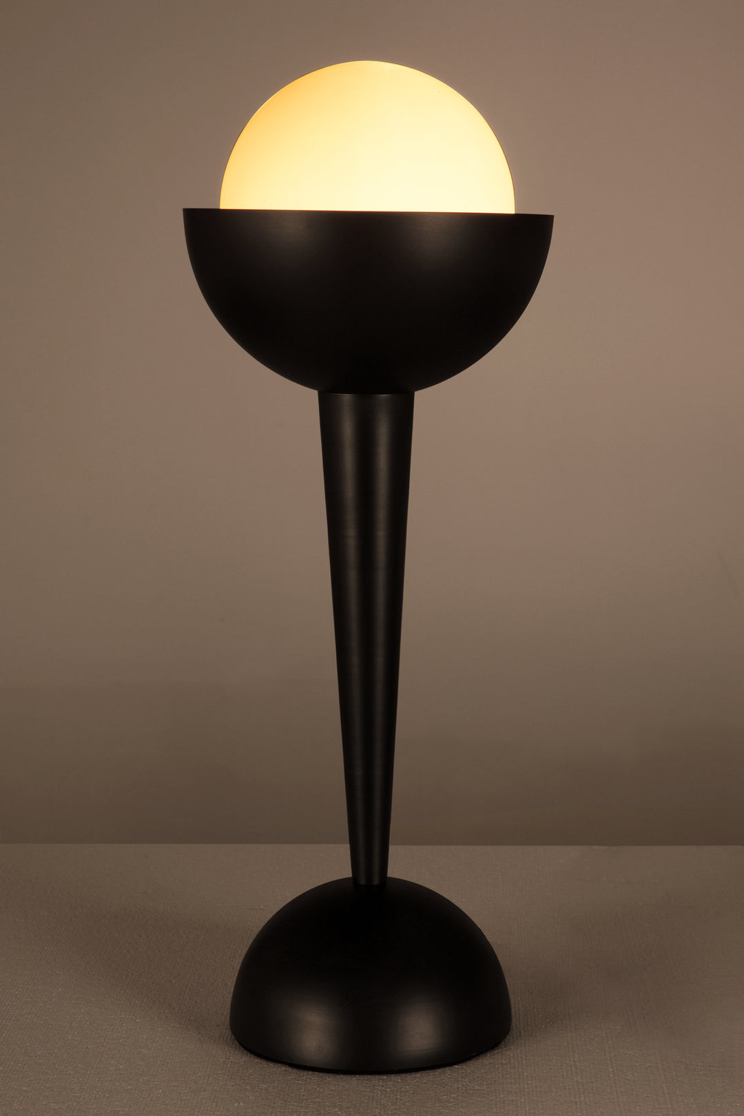 Noir - Sunday Morning Lamp - LAMP798MTB