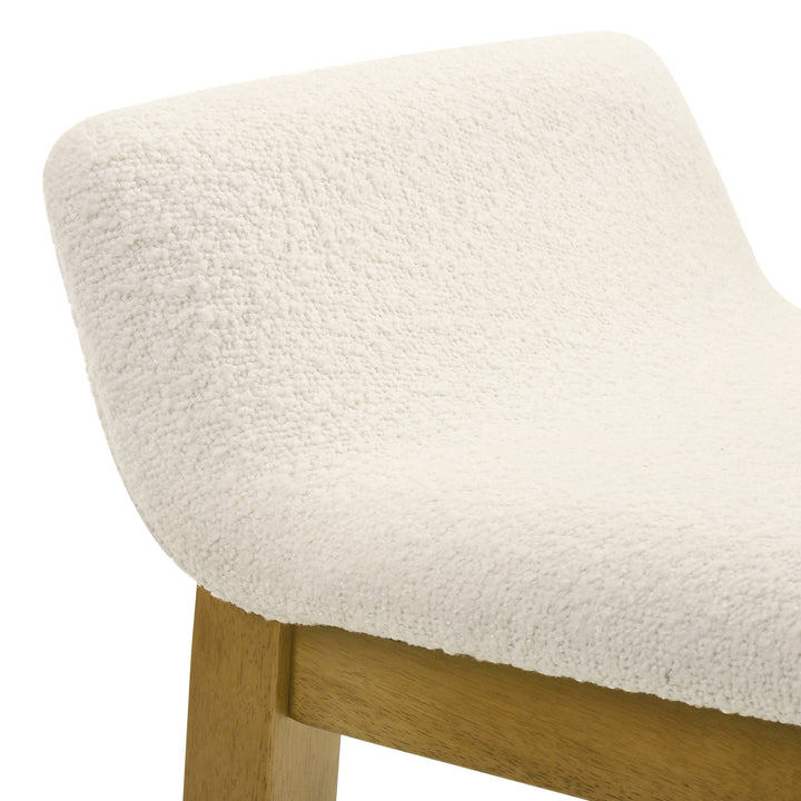 19.5"W x 16.5"D x 31.5"H / White/Amber Glow