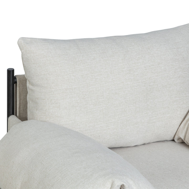 29.6"W x 33"D x 34.25"H / Off-White/Black