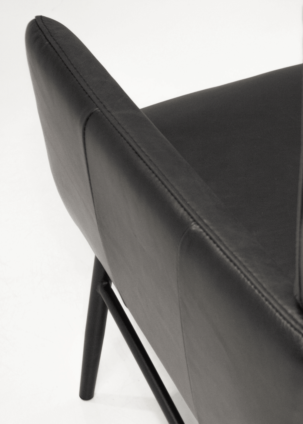 MORISSON Lounge Chair - AmericanHomeFurniture