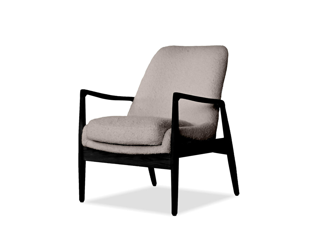 REYNOLDS Lounge Chair - AmericanHomeFurniture