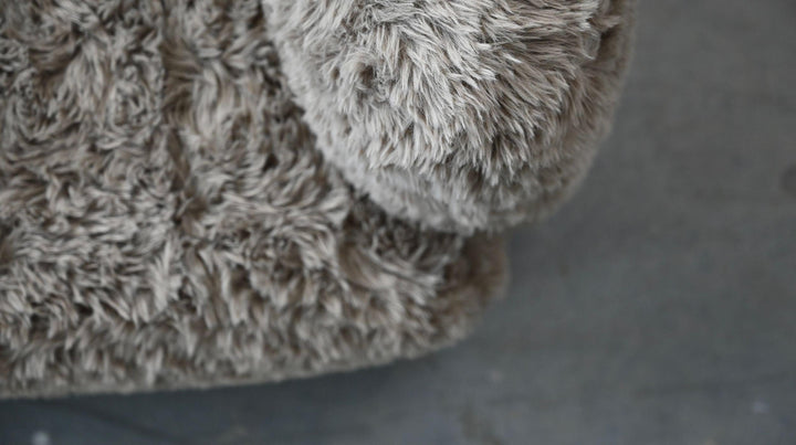 SABA Swivel Lounge Chair - AmericanHomeFurniture