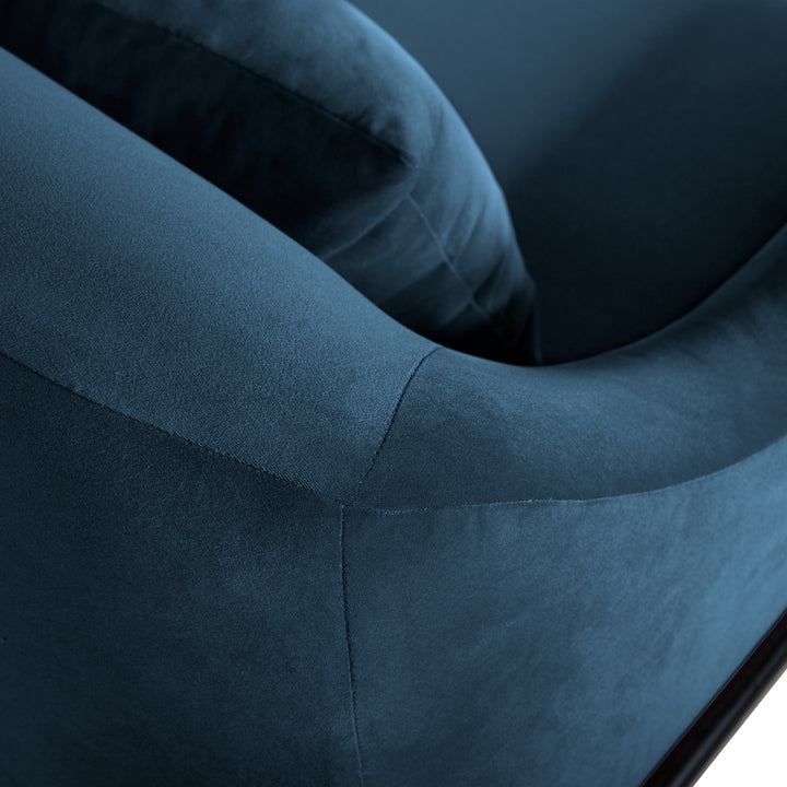 31.5"W x 32.9"D x 31.5"H / Blue/Natural Color