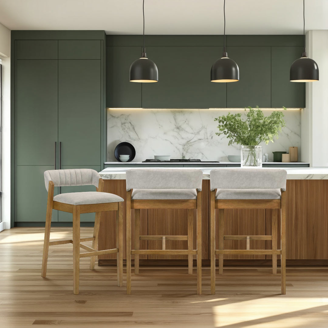 20.5"W x 21.63"D x 32.5"H / Gray/Amber Glow