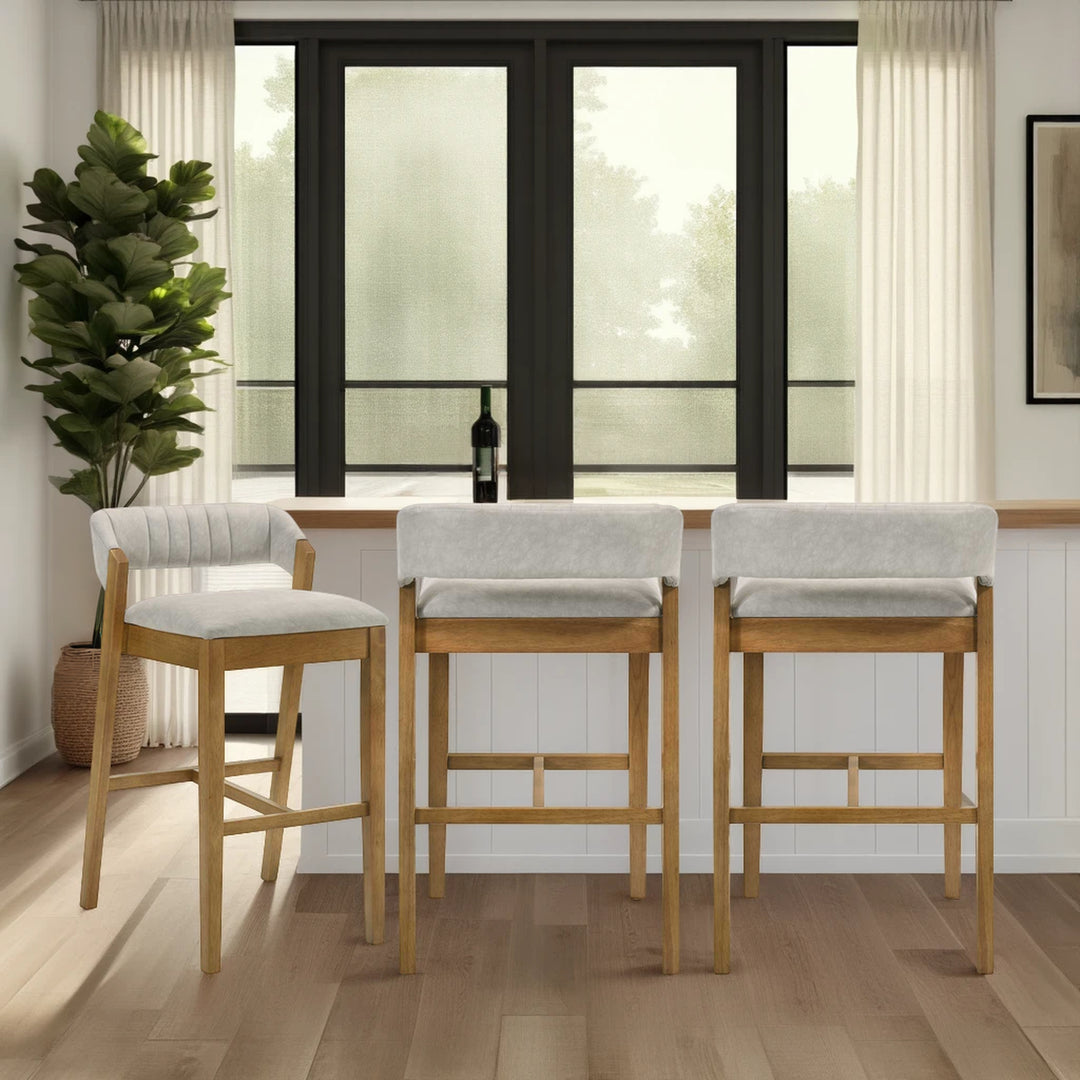 20.5"W x 21.63"D x 36.25"H / Gray/Amber Glow