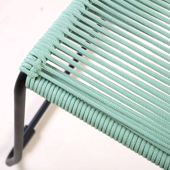 23"W x 22.5"D x 35.5"H / Wasabi/Black