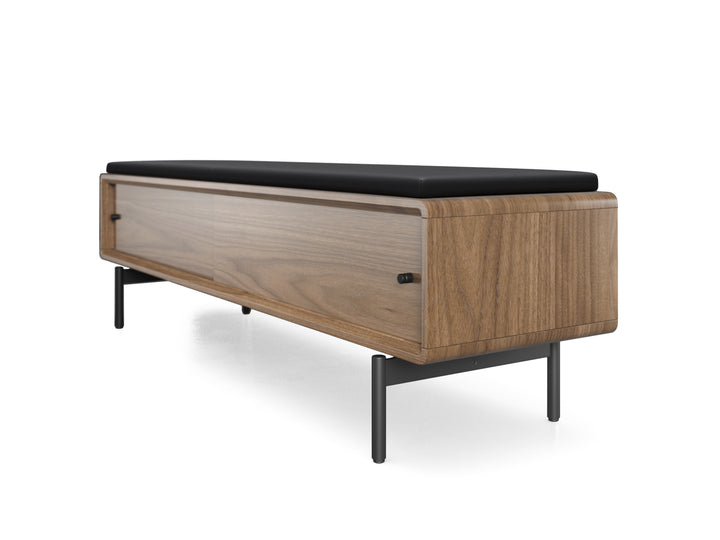 LINQ Bedroom 9102 Bench | Leather