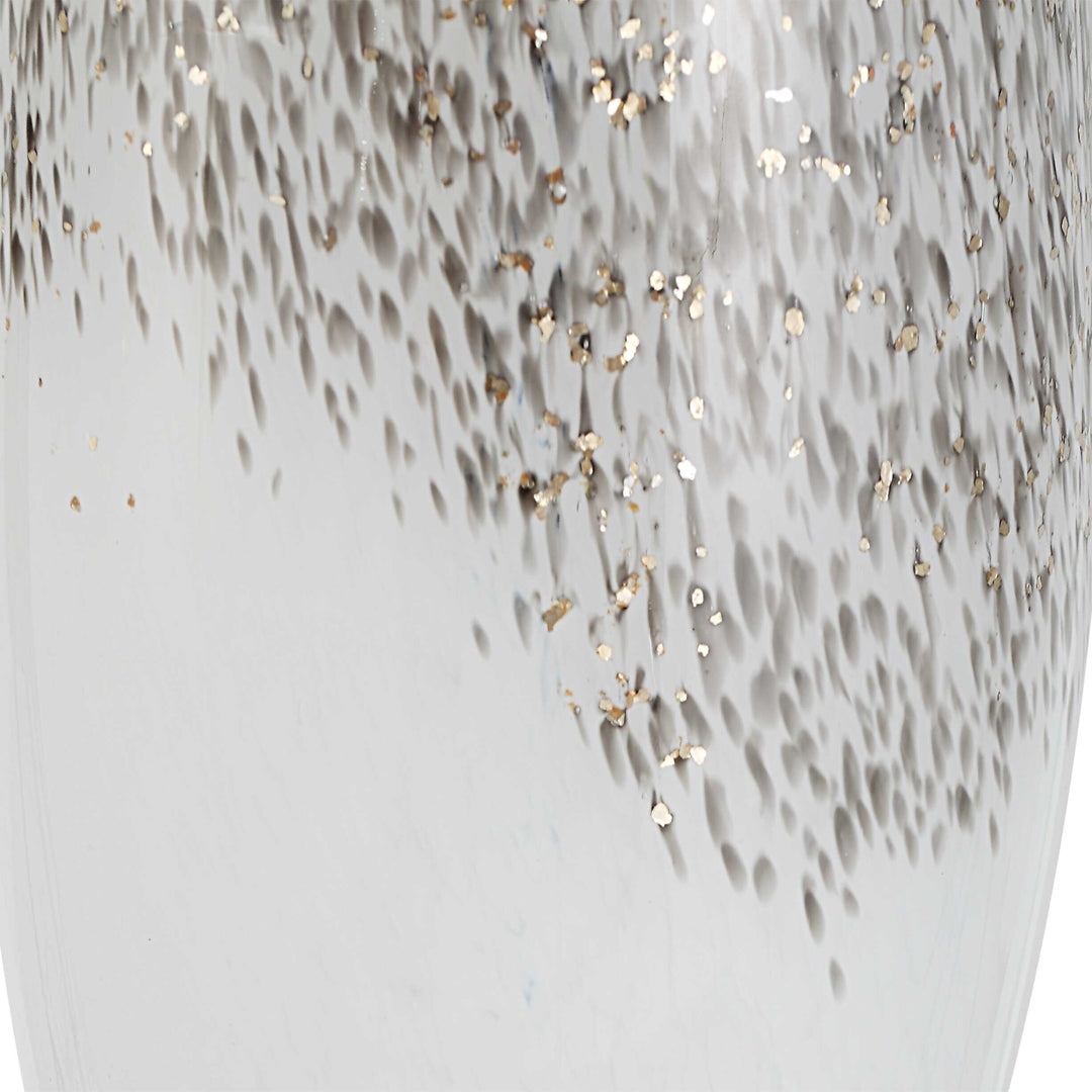 American Home Furniture Uttermost Quinn White & Silver Table Lamp