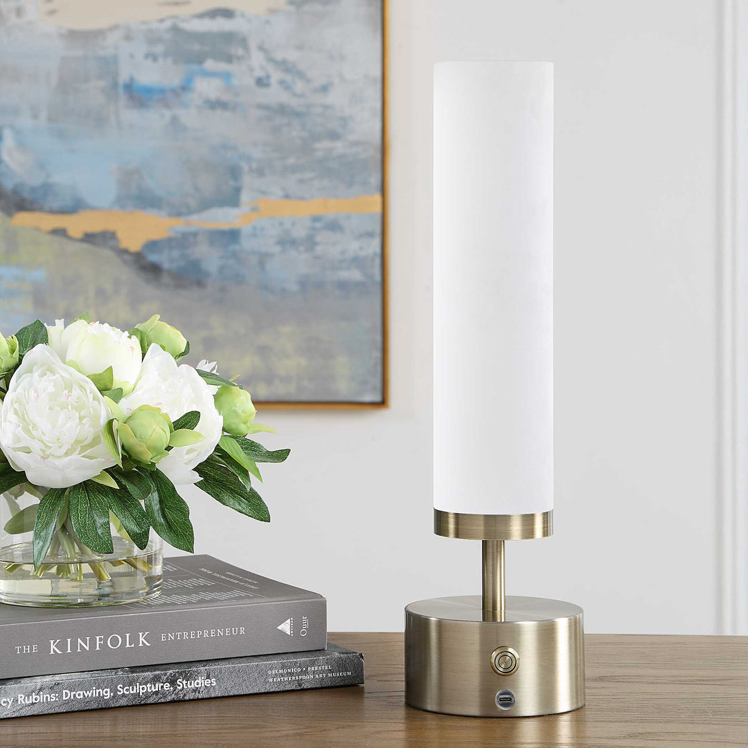 Auden Rechargeable Led Accent Lamp
