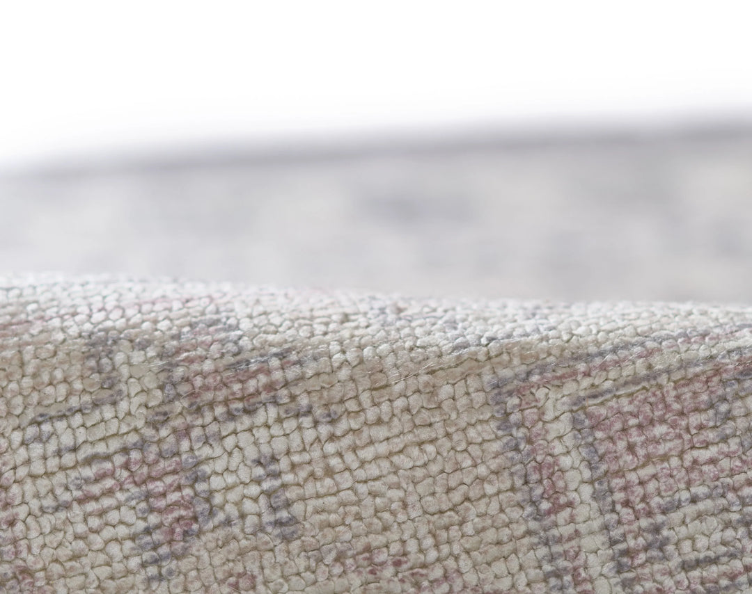 American Home Furniture Momeni Luna 2 Rug