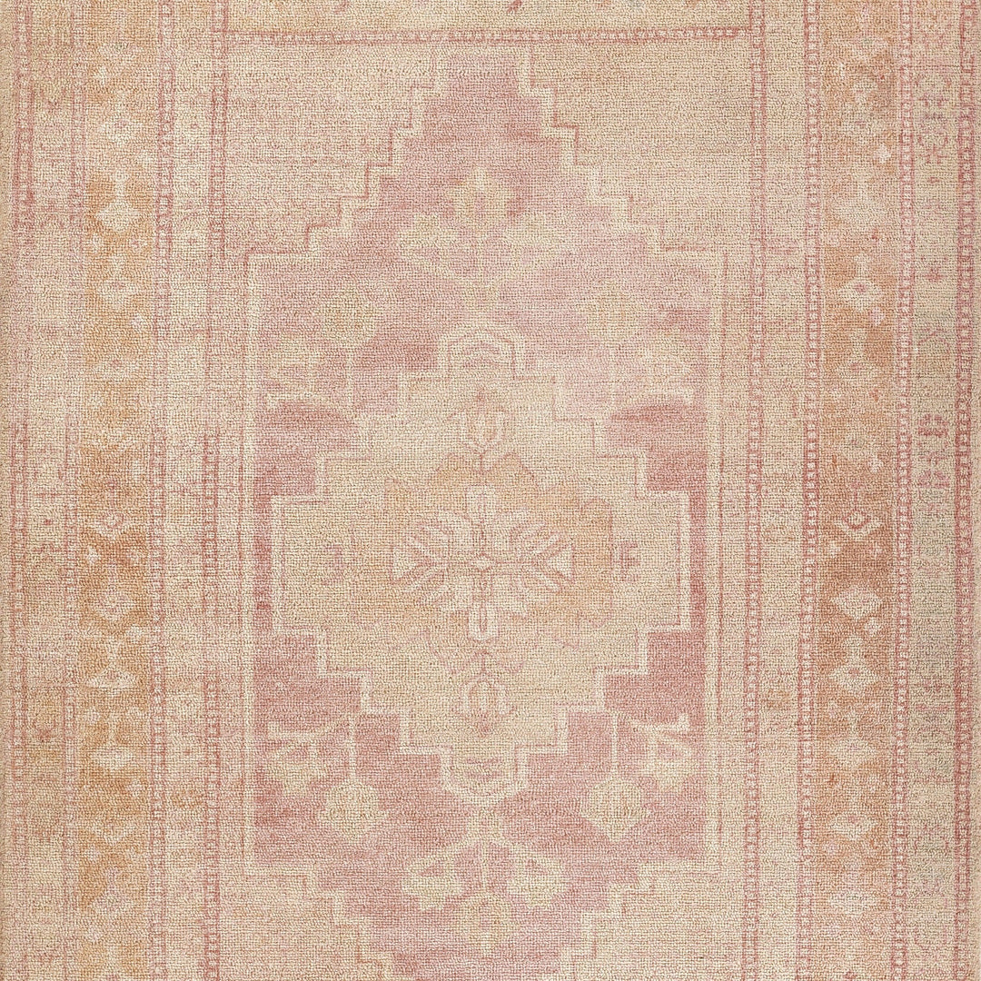 American Home Furniture Momeni Luna 3 Rug