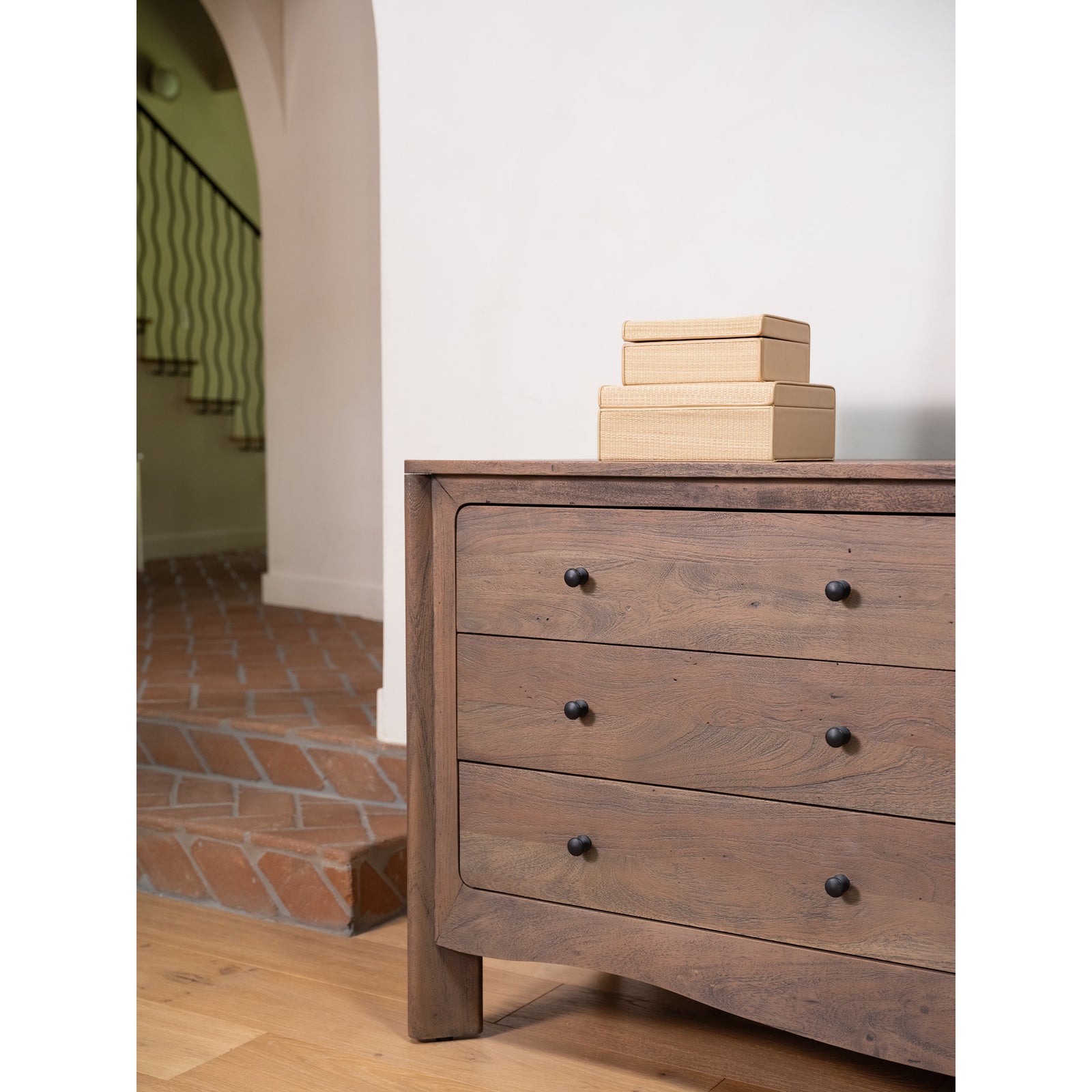 American Home Furniture Moe's Home Collection Mabel 6 Drawer Dresser