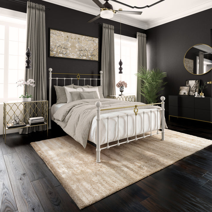 Queen / Misty White Finish w/ Milky Gold Accent