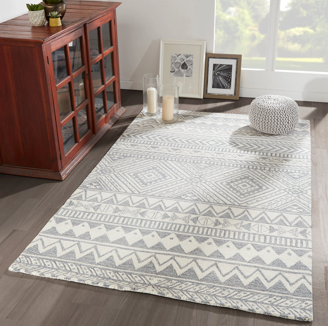 American Home Furniture Momeni Mallorca 5 Rug