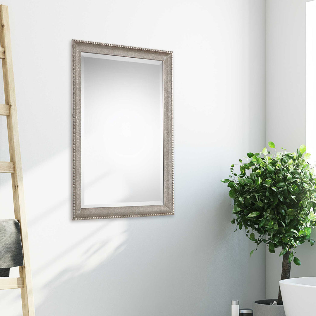 Amelia Mirror