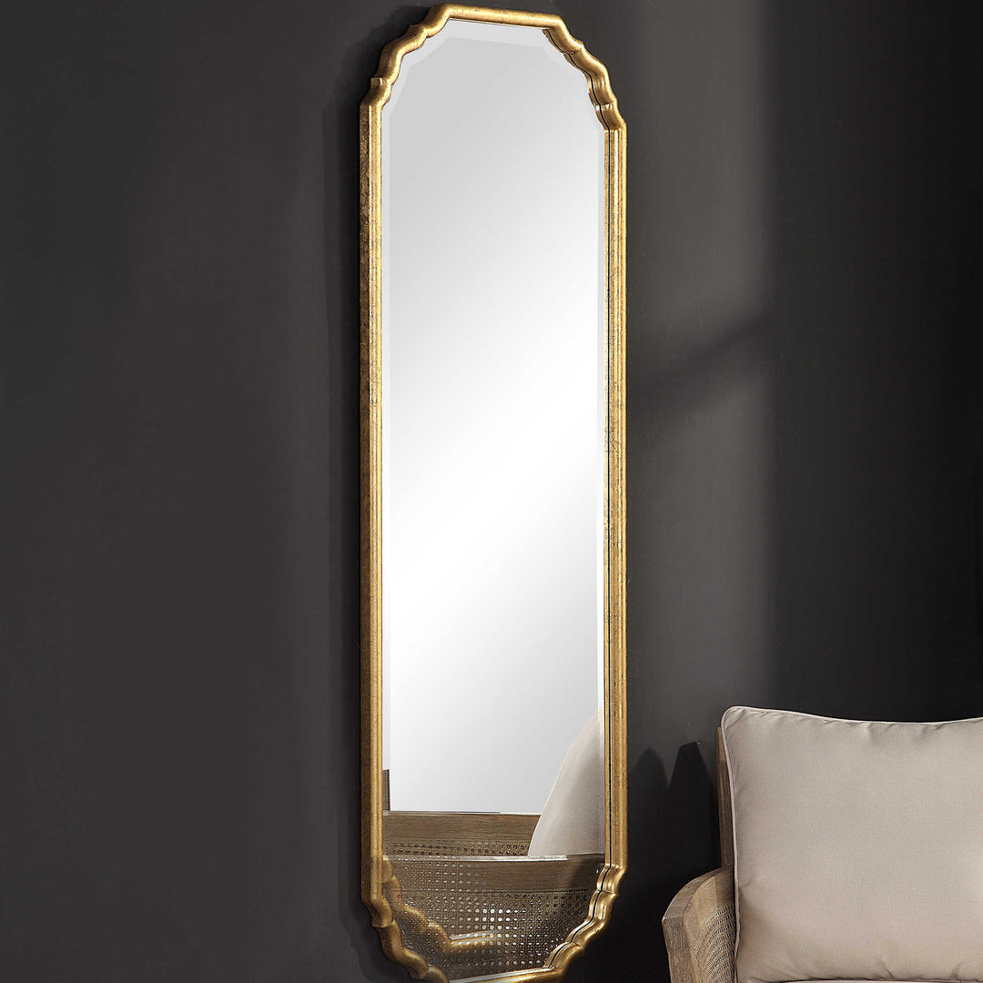 Isabella Mirror