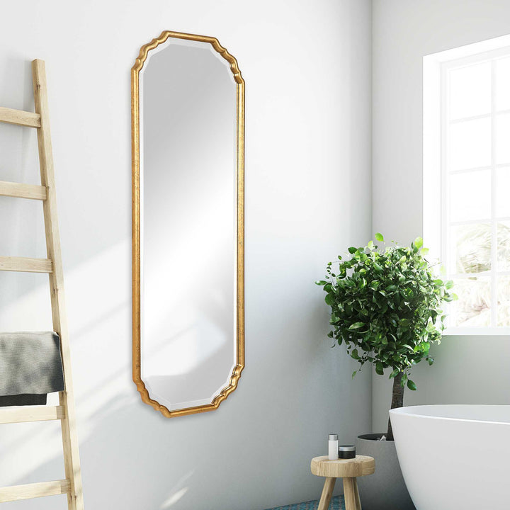 Isabella Mirror
