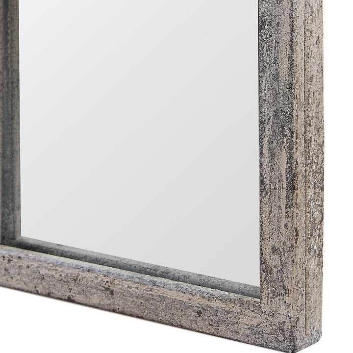 Evelyn Mirror