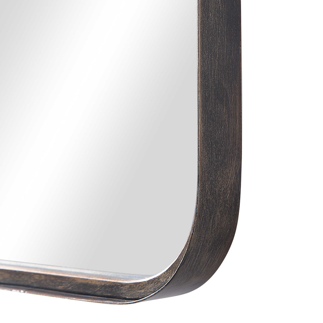 Luna Mirror