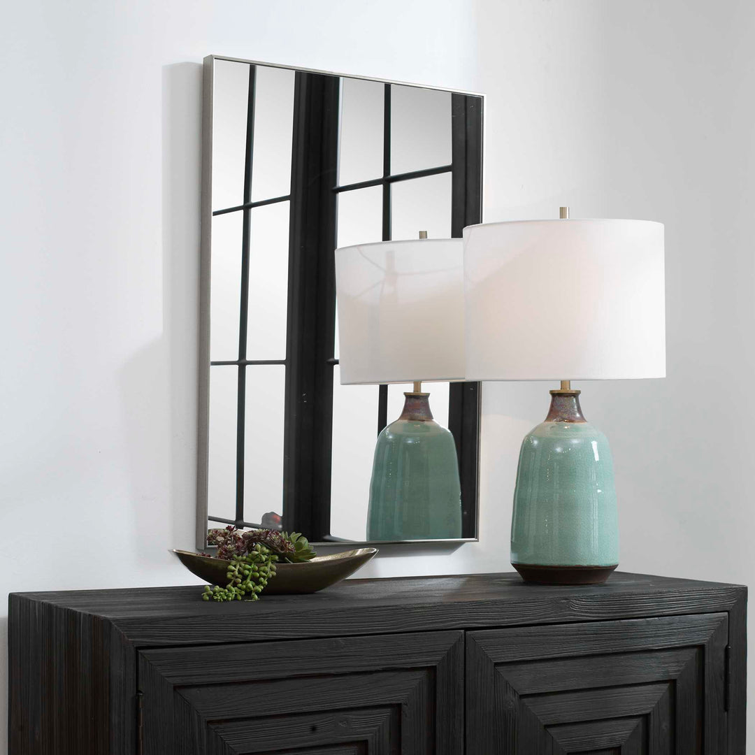 Aria Mirror